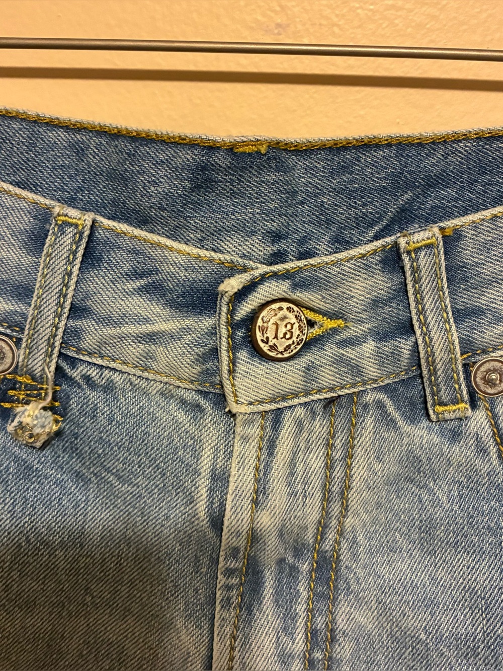 R13 Shredded Slouch Denim Shorts in Tilly Size 26 - Picture 7 of 16
